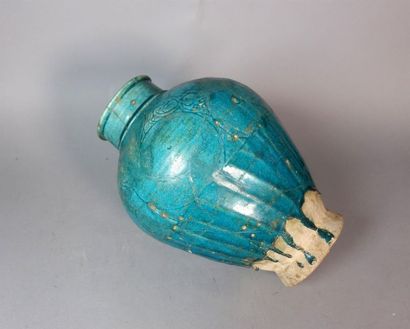 IRAN - XIIe-XIIIe siècle
Grand vase en céramique...