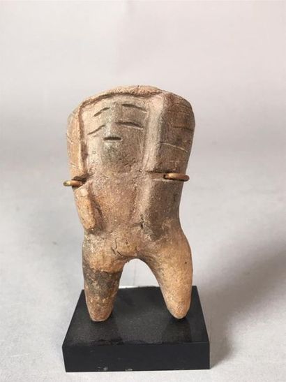 ÉQUATEUR, Valdivia - IIIe millénaire
Statuette...