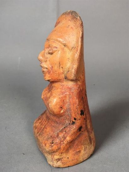MEXIQUE - Tardif
Statuette féménine assise...