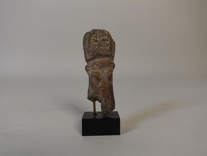 ÉQUATEUR, Rio Valdivia - IIIe millénaire
Statuette...