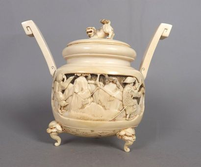 JAPON - Époque MEIJI (1868-1912)
Brûle-parfum...