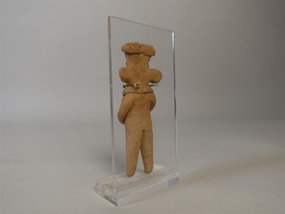 MEXIQUE, Michoacan
Statuette en terre cuite...