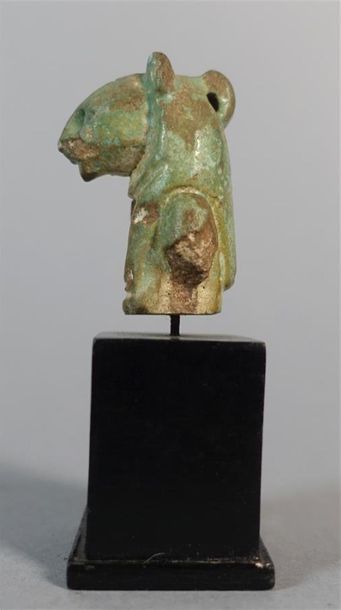 EGYPTE, Basse-Époque
Buste d'amulette représentant...