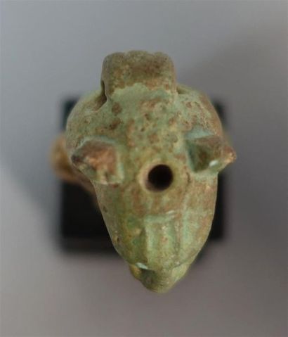 EGYPTE, Basse-Époque
Buste d'amulette représentant...