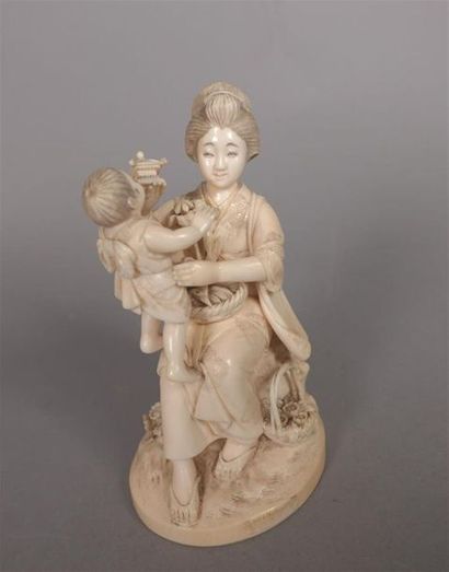JAPON - Époque MEIJI (1868-1912)
Okimono...