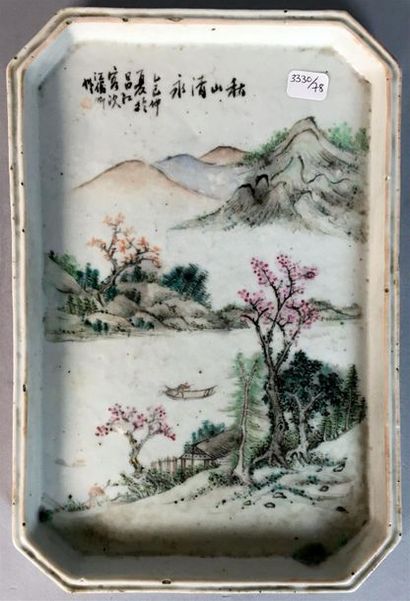 CHINE - Début du XXe siècle
Petit plateau...