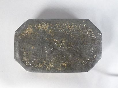 INDE, Deccan, Bidar - Vers 1740
Boîte à betel,...