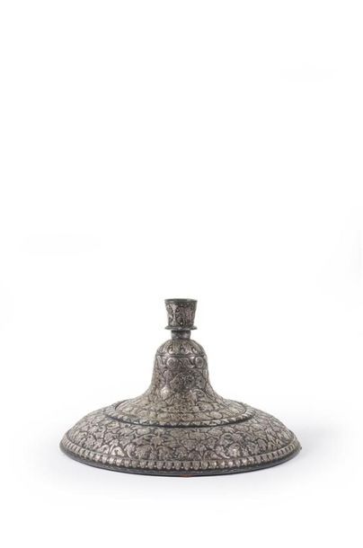 INDE, Lucknow - Vers 1880
Large base de narghilé...