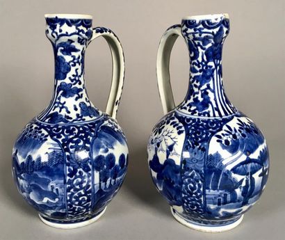 JAPON, Fours d'Arita - XVIIe siècle
Deux...