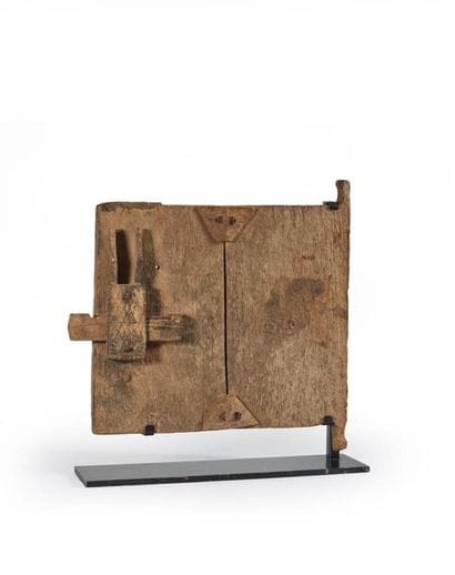 MALI, Bambara
Fragment de porte avec serrure...