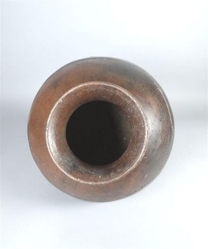 AFRIQUE DE L'OUEST, Lobi
Pot en terre cuite,...
