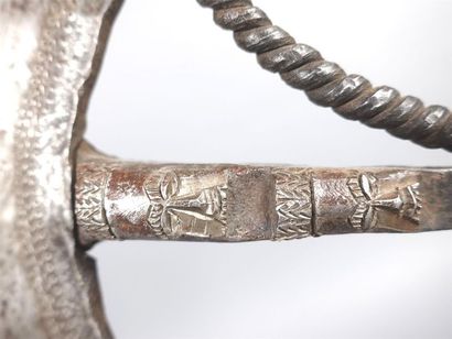 CONGO, Sapo Sapo
Hâche en bois, cuir de serpent...