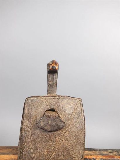 MALI, Dogon
Petite serrure en bois et métal,...