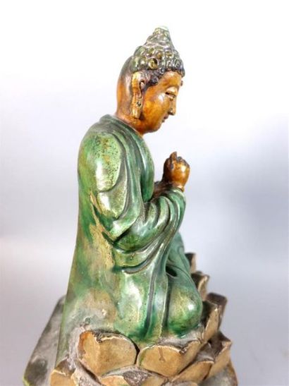 CHINE - Époque MING, XVIIe siècle
Statuette...