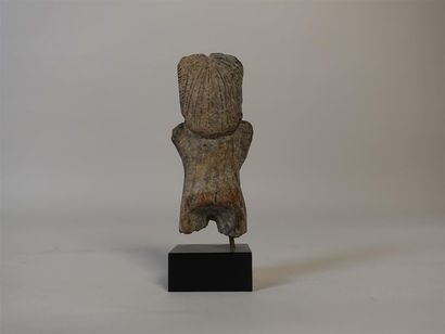 ÉQUATEUR, Rio Valdivia - IIIe millénaire
Statuette...