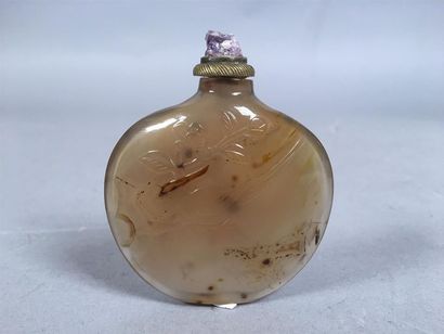 CHINE - XIXe siècle
Flacon tabatière arrondi...