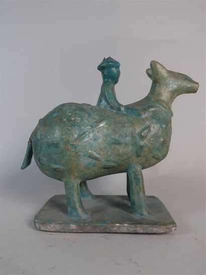 IRAN - XIIe-XIIIe siècle
Aquamanile zoomorphe...