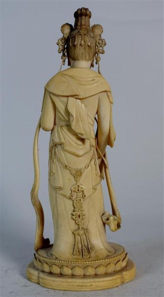 JAPON - Circa 1930-40
Statuette de Kannon...
