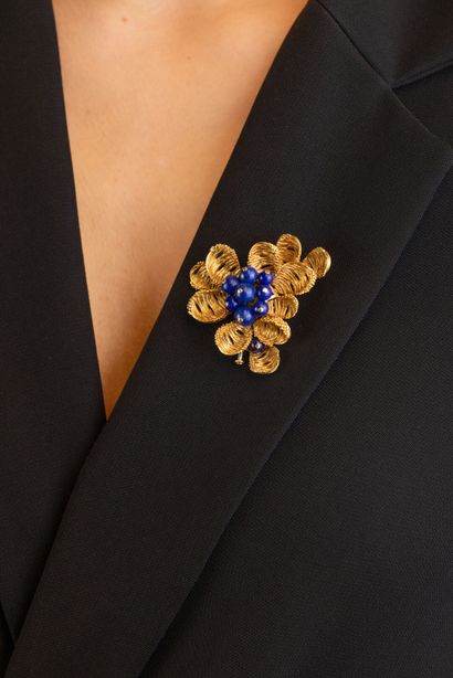 MAUBOUSSIN Paris
Clip de revers en or jaune...
