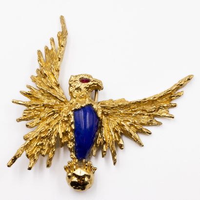 CHAUMET Paris 
Clip de revers en or jaune...