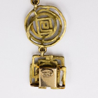 CHAUMET Paris, l'Arcade 
Parure en or jaune...