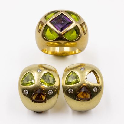 Paire de clips d'oreilles jonc en or jaune...