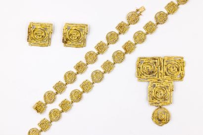 CHAUMET Paris, l'Arcade 
Parure en or jaune...