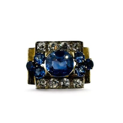 Bague chevalière en or (750) partiellement...