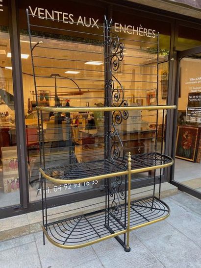 Baker's shelf

Black wrought iron and brass...