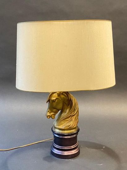Pied de lampe en bronze doré en forme de...