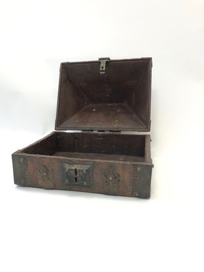 Petit coffret oriental 

XIXème siècle (traces...