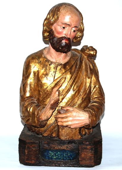 Buste de Saint tenant un livre

Sculpture...