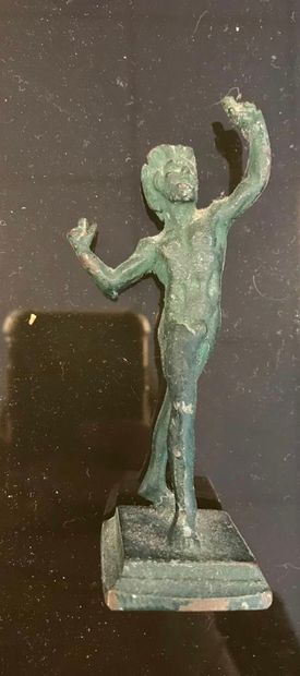 Statuettes en bronze reproduisant le David...
