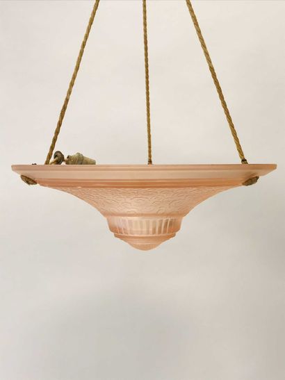 MULLER FRERES - LUNEVILLE

Suspension en...