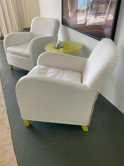 Vico MAGISTRETTI for DE PADOVA 
Pair of armchairs...