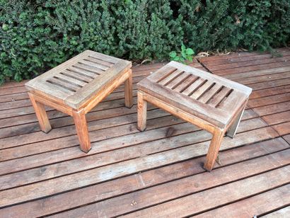 Pair of teak side tables 32.5 x 46.5 x 33.5...