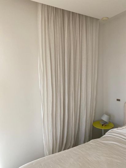 Set of five large curtains in white linen...