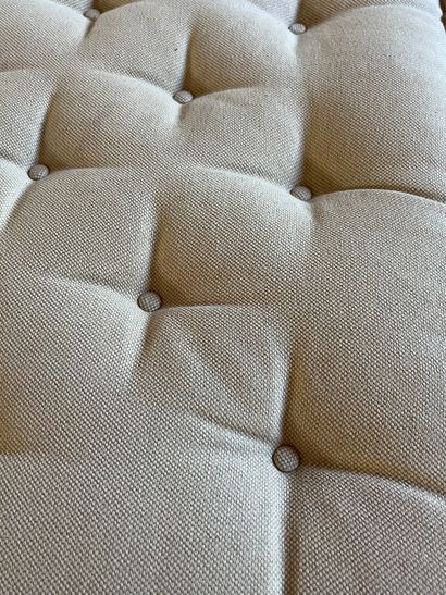 Ensemble comprenant trois poufs en tissu...