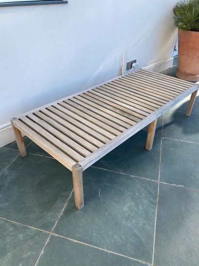 Teak coffee table 
37 x 175 x 77 cm