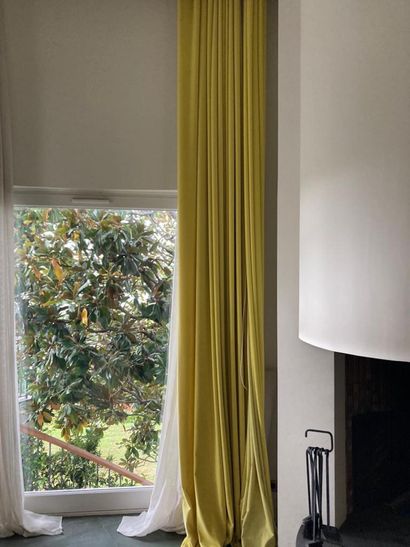Large curtains in green velvet anise brand...