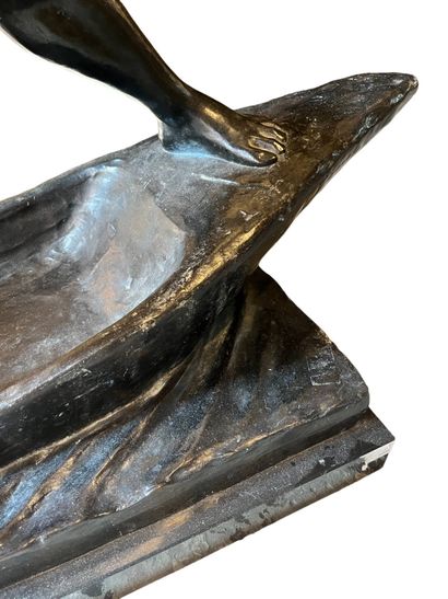 Arthur DUPAGNE (1895-1961)
Le piroguier 
Sculpture...