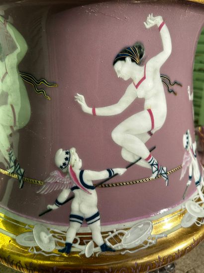 MANUFACTURE NATIONALE DE SEVRES
Rare et grand...