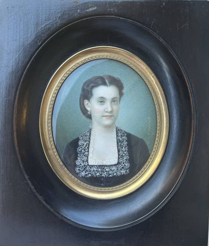 L. GOBBATO (XIX)
Portrait de femme à la dentelle...