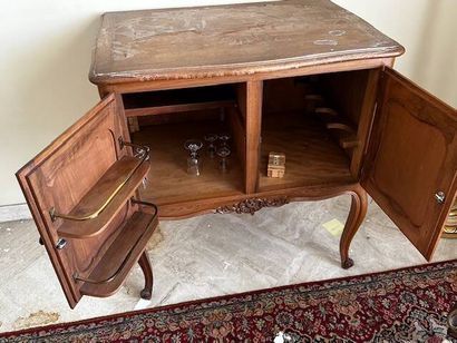 Louis XV-style bar cabinet in molded natural...