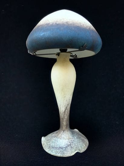 Verrerie de Vianne
Importante lampe en verre...