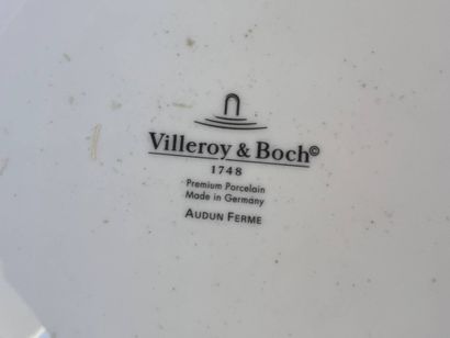 VILLEROY & BOCH 
Porcelain serving set model...