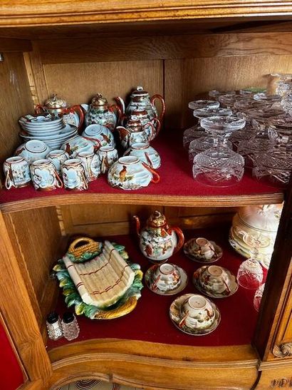 Lot of various crockery including: crystal,...