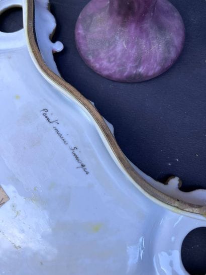 Lot of miscellaneous trinkets including a...
