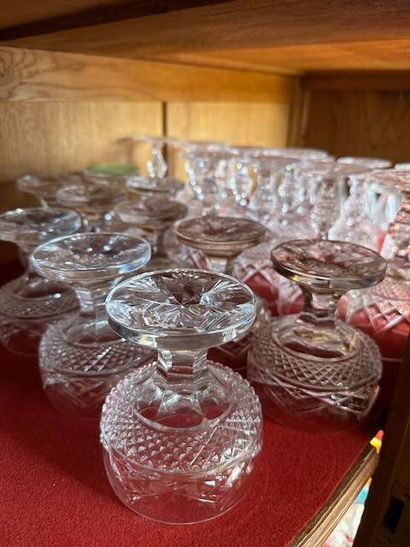 Lot of various crockery including: crystal,...