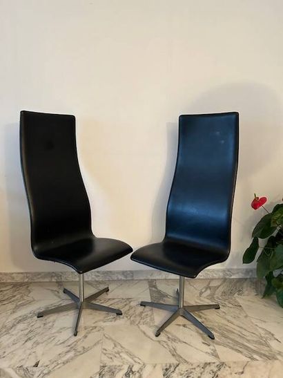 Arne JACOBSEN (1902-1971) - Fritz Hansen
Paire...